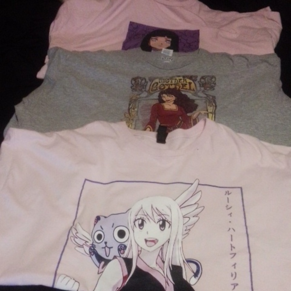 Women's T-Shirts - Picture 2 of 2